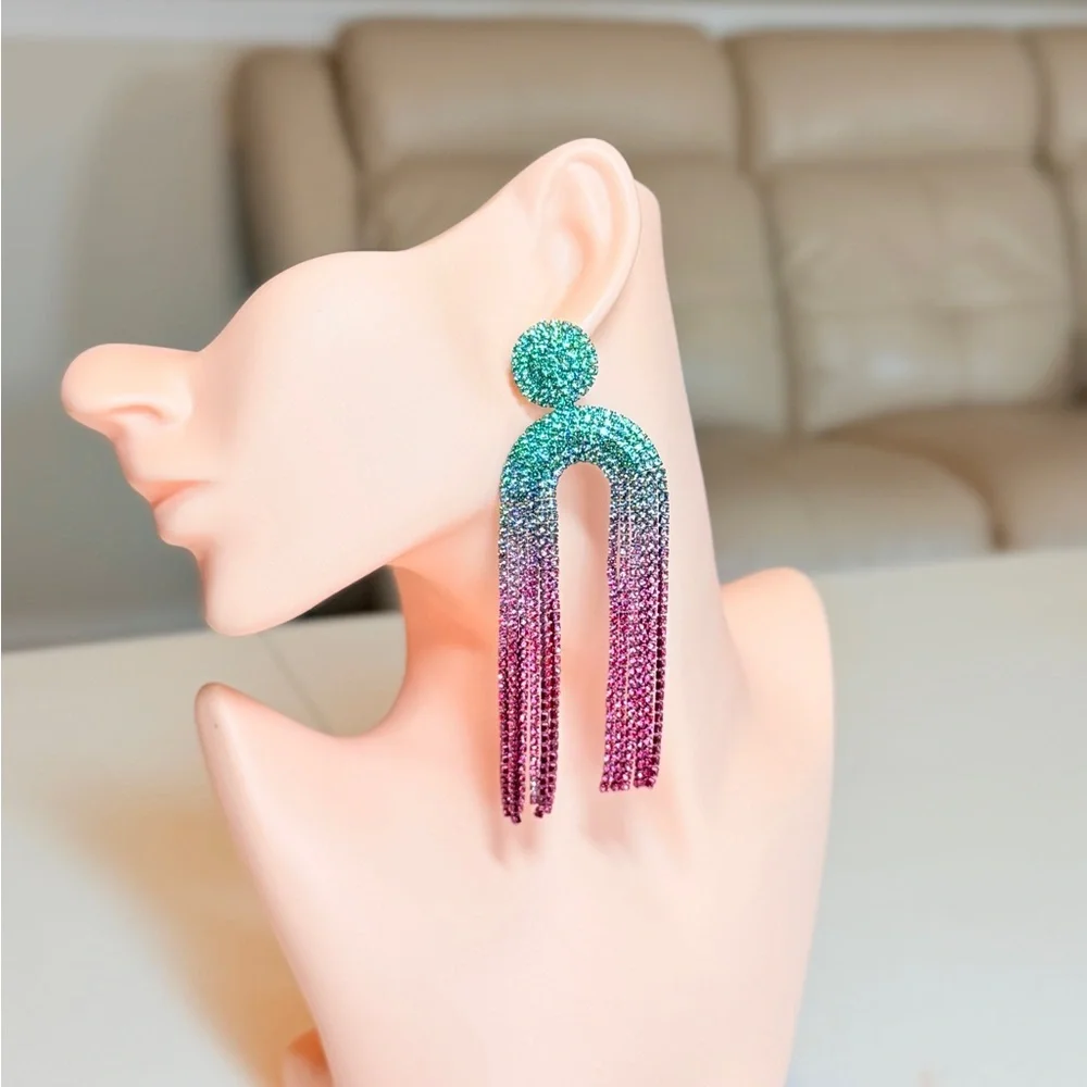⚜️ Elegant Spring Pink and Green Ombre Earrings